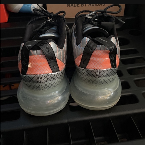 Nike Air max 720-818 metallic silver - Picture 4 of 6